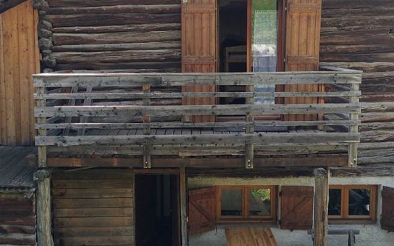 Chalet individuel 12 personnes Location Chalet individuel 12 personnes à MOLINES EN QUEYRAS