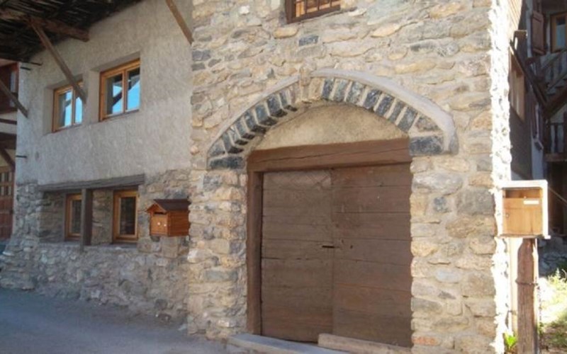 Chalet individuel 12 personnes Location Chalet individuel 12 personnes à MOLINES EN QUEYRAS