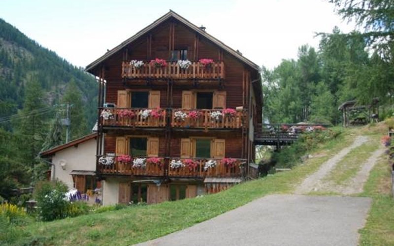 Appartement 4 personnes - Ancolie bleue Location Appartement 4 personnes - Ancolie bleue à ST VERAN