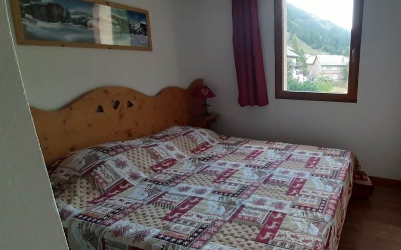 Appartement 6 personnes- les Balcons du Viso n°922 Location Appartement 6 personnes- les Balcons du Viso n°922 à ABRIES