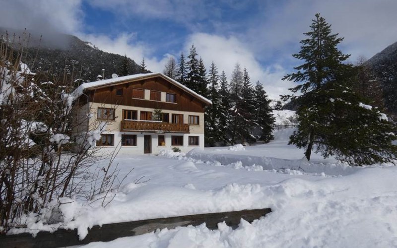 Appartement 5 personnes - Le Champas Location Appartement 5 personnes - Le Champas à CEILLAC