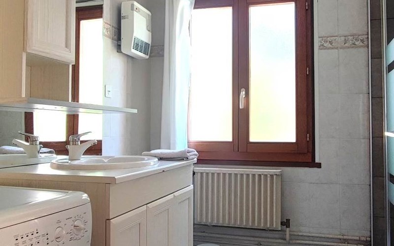 Appartement 4 personnes - Chevreuil Location Appartement 4 personnes - Chevreuil à CEILLAC