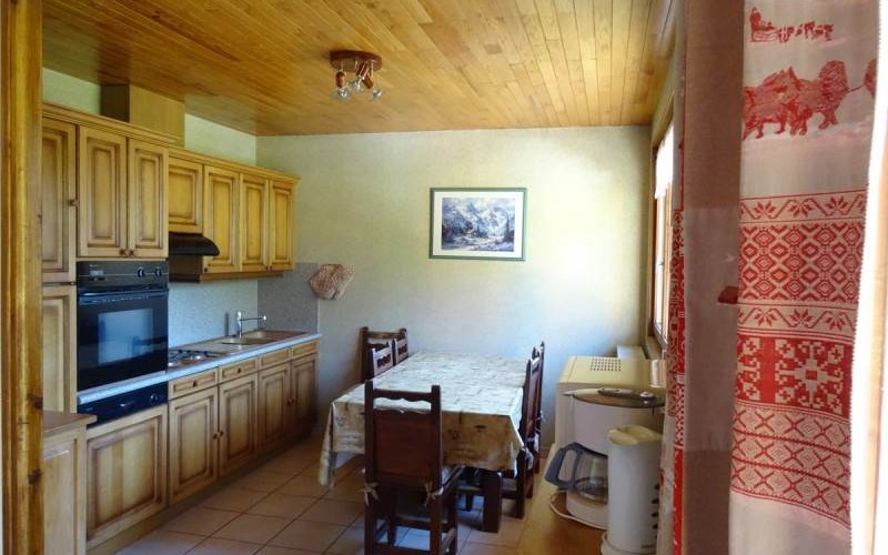 Appartement 4 personnes - Chevreuil Location Appartement 4 personnes - Chevreuil à CEILLAC