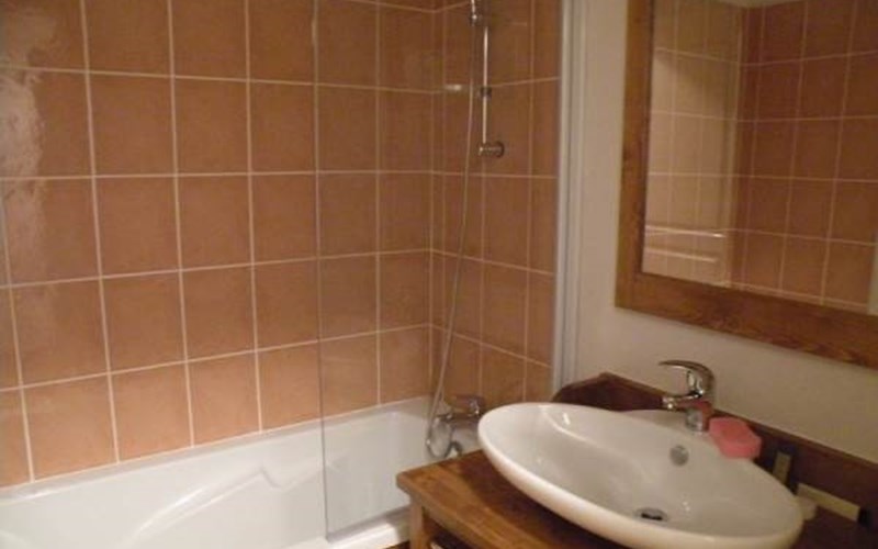 Appartement 8 personnes- les Balcons du Viso n°821 Location Appartement 8 personnes- les Balcons du Viso n°821 à ABRIES