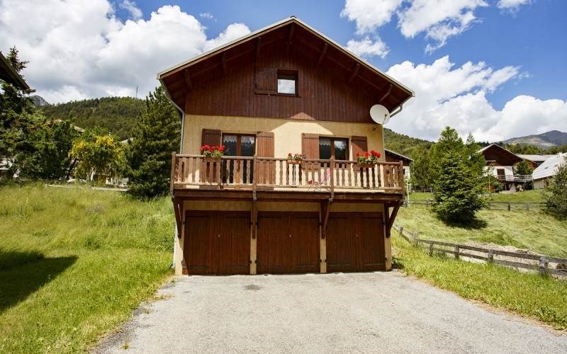 Chalet 6 personnes - Le Riou Vert Location Chalet 6 personnes - Le Riou Vert à CEILLAC