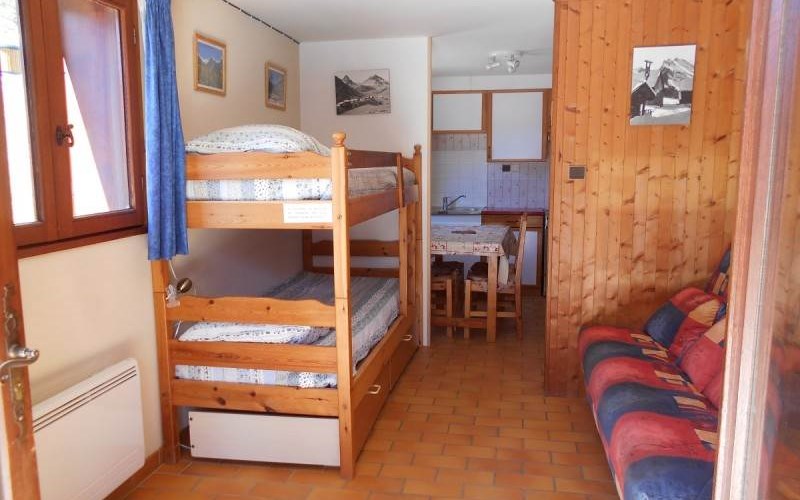 Appartement 4 personnes - L'Escreins Location Appartement 4 personnes - L'Escreins à CEILLAC