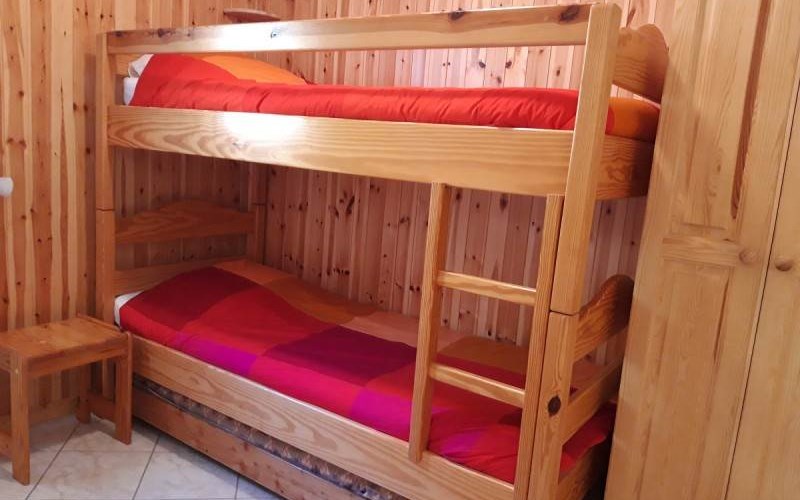 Appartement 4 personnes - Le Cheynet 2 n° 3 Location Appartement 4 personnes - Le Cheynet 2 n° 3 à CEILLAC