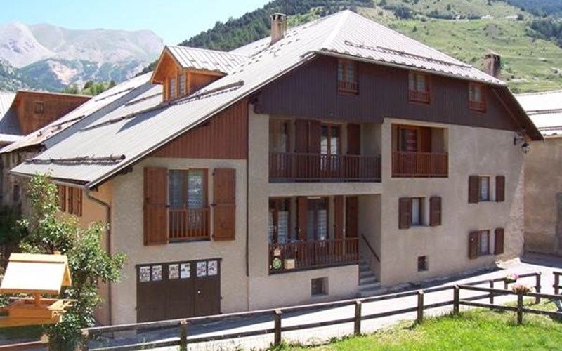 Appartement 8 personnes - Colchique Location Appartement 8 personnes - Colchique à CEILLAC