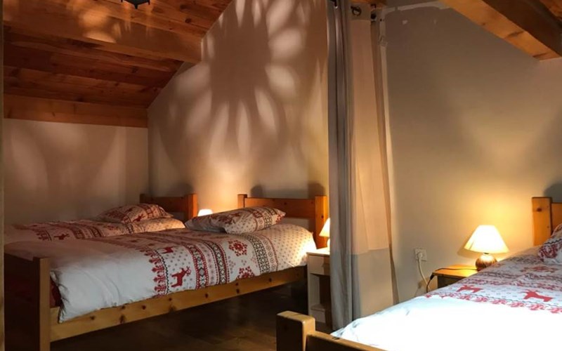 Appartement 5 personnes - Maison Monnet n°2 Location Appartement 5 personnes - Maison Monnet n°2 à ABRIES