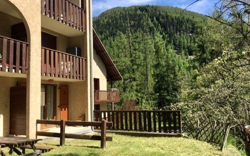 Appartement 4 personnes - Les Alpages n°9 Location Appartement 4 personnes - Les Alpages n°9 à AIGUILLES