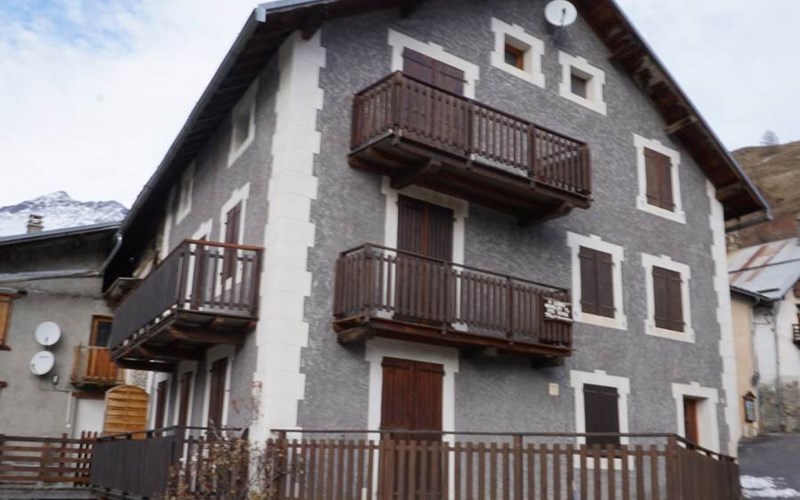 Appartement 4 personnes - n° 3 Location Appartement 4 personnes - n° 3 à ABRIES