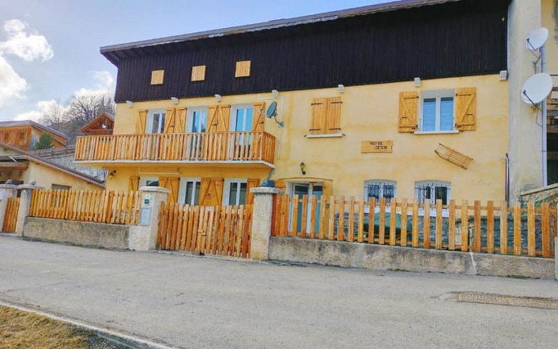 Appartement 5 personnes - Notre désir Location Appartement 5 personnes - Notre désir à ABRIES