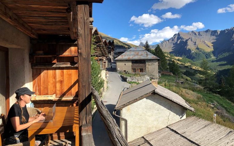 Appartement 9 personnes - L' Alpazen Location Appartement 9 personnes - L' Alpazen à ST VERAN