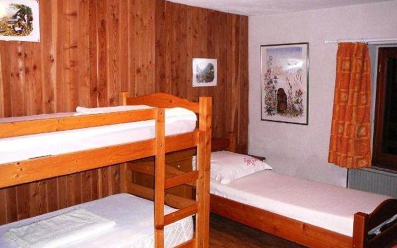 Appartement 5 personnes - 1er étage Location Appartement 5 personnes - 1er étage à MOLINES EN QUEYRAS