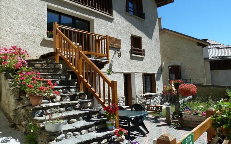 Appartement 5 personnes - Les Ancolies Location Appartement 5 personnes - Les Ancolies à MOLINES EN QUEYRAS