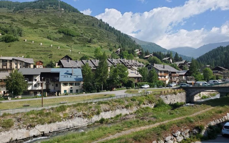 Appartement 6 personnes - Les Balcons du Viso n°723 Location Appartement 6 personnes - Les Balcons du Viso n°723 à ABRIES