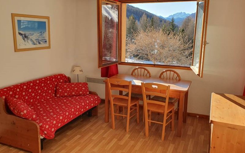 Appartement 4 personnes - Les Granges d'Arvieux n° 204 Location Appartement 4 personnes - Les Granges d'Arvieux n° 204 à ARVIEUX