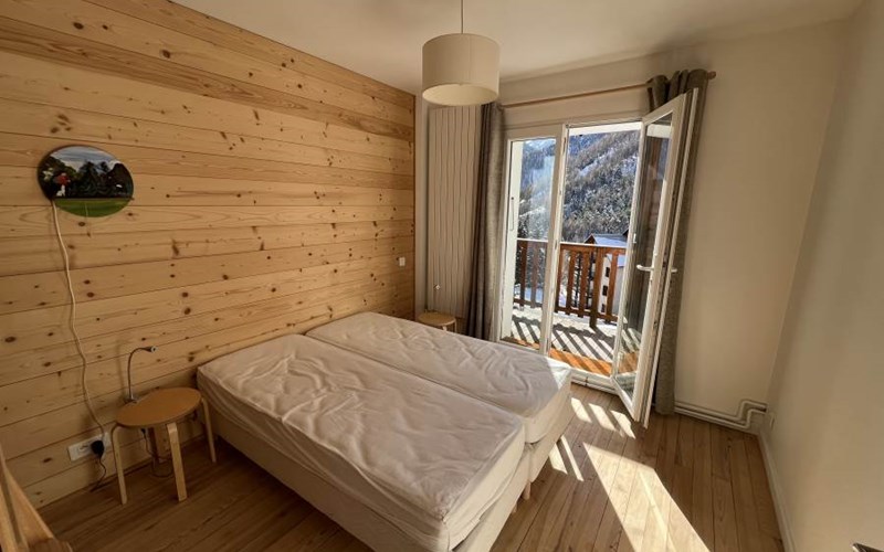 Appartement 5 personnes - La Borne ensoleillée Location Appartement 5 personnes - La Borne ensoleillée à ARVIEUX