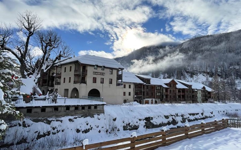 Appartement 4 personnes - Les balcons du Viso n°514 Location Appartement 4 personnes - Les balcons du Viso n°514 à ABRIES