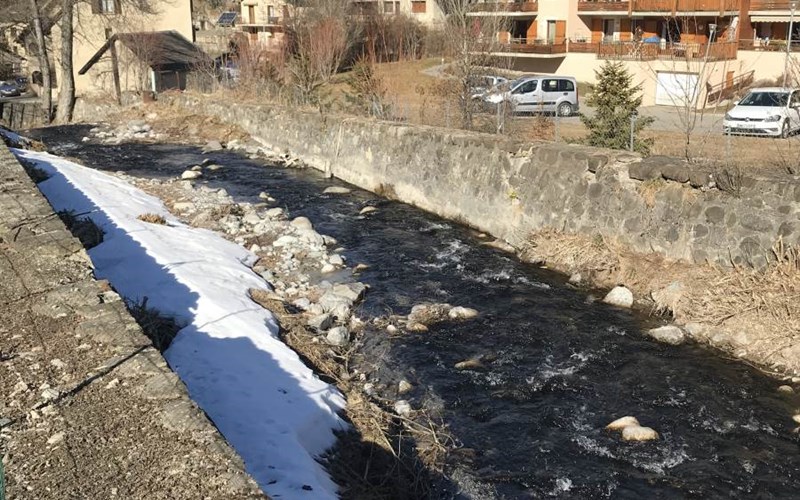 Appartement 4 personnes - Résidence le Rif Bel n° 25 Location Appartement 4 personnes - Résidence le Rif Bel n° 25 à GUILLESTRE