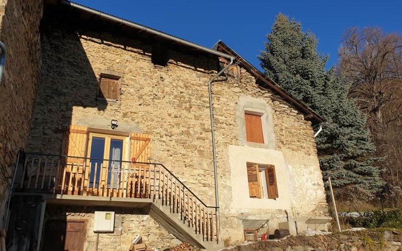 Maison mitoyenne 4 personnes Location Maison mitoyenne 4 personnes à REOTIER