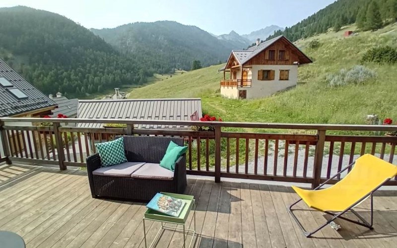 Appartement 4 personnes - Chalet de Souliers Location Appartement 4 personnes - Chalet de Souliers à CHATEAU VILLE VIEILLE