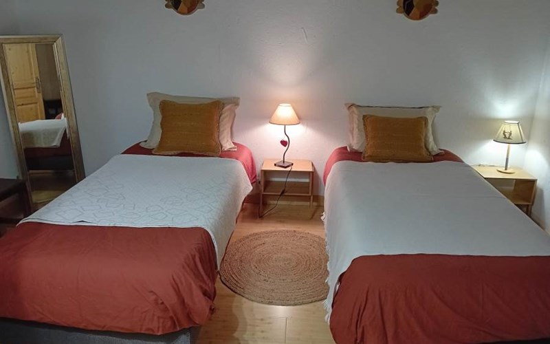 Appartement 4 personnes - Chalet de Souliers Location Appartement 4 personnes - Chalet de Souliers à CHATEAU VILLE VIEILLE