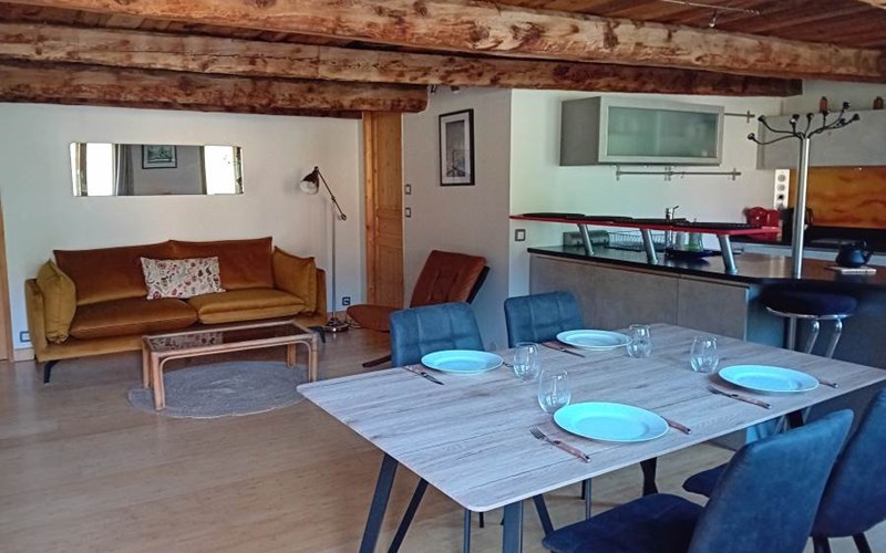 Appartement 4 personnes - Chalet de Souliers Location Appartement 4 personnes - Chalet de Souliers à CHATEAU VILLE VIEILLE