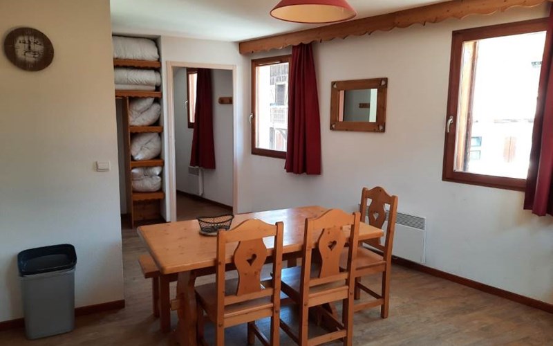 Appartement 6 personnes - Les Balcons du Viso n°131 Location Appartement 6 personnes - Les Balcons du Viso n°131 à ABRIES