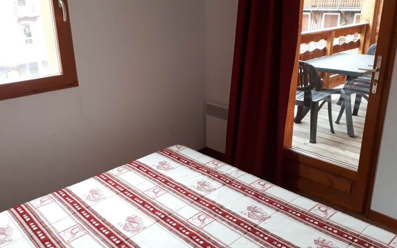 Appartements 4 personnes - Les Balcons du Viso n°221 Location Appartements 4 personnes - Les Balcons du Viso n°221 à ABRIES