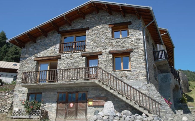 Appartement 6 personnes Location Appartement 6 personnes à CHATEAU VILLE VIEILLE