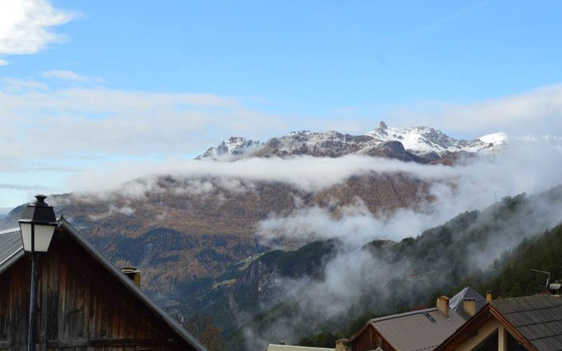 Appartement 6 personnes Location Appartement 6 personnes à CHATEAU VILLE VIEILLE