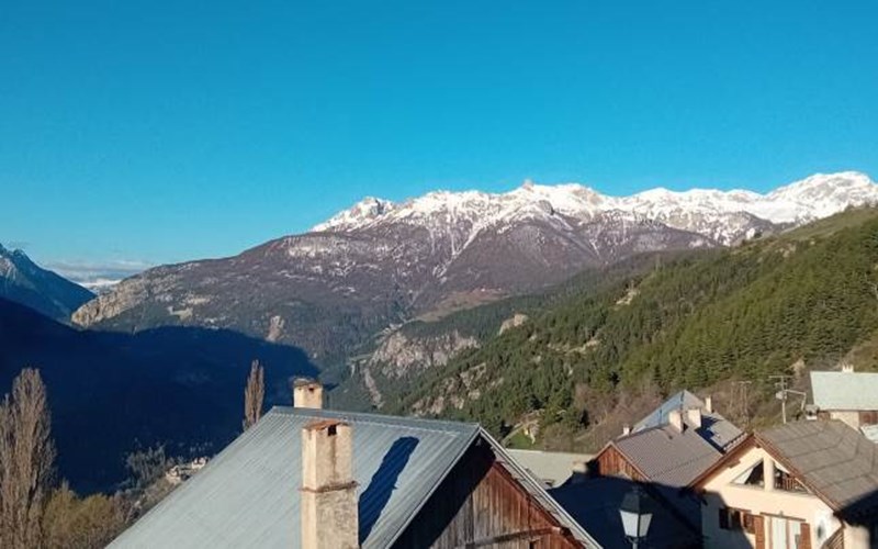 Appartement 6 personnes Location Appartement 6 personnes à CHATEAU VILLE VIEILLE