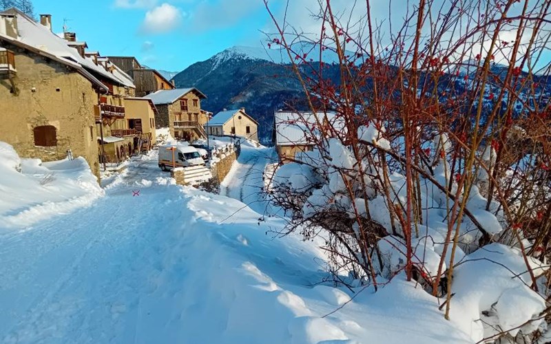 Appartement 6 personnes Location Appartement 6 personnes à CHATEAU VILLE VIEILLE