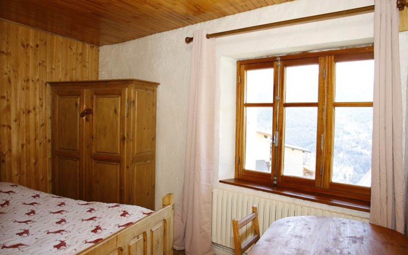 Appartement 6 personnes Location Appartement 6 personnes à CHATEAU VILLE VIEILLE