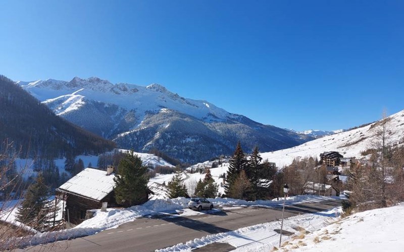 Appartement 6 personnes - Les Airelles n° 33 Location Appartement 6 personnes - Les Airelles n° 33 à MOLINES EN QUEYRAS