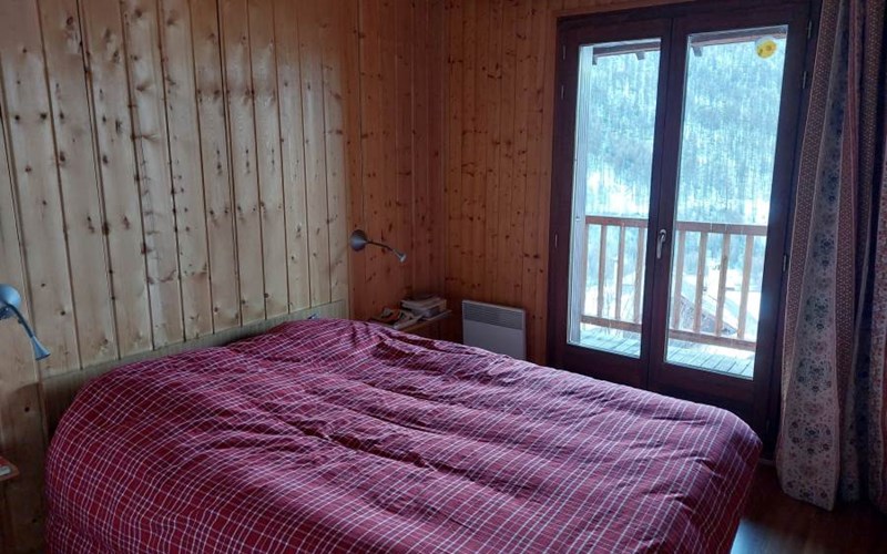 Appartement 6 personnes - Les Airelles n° 33 Location Appartement 6 personnes - Les Airelles n° 33 à MOLINES EN QUEYRAS