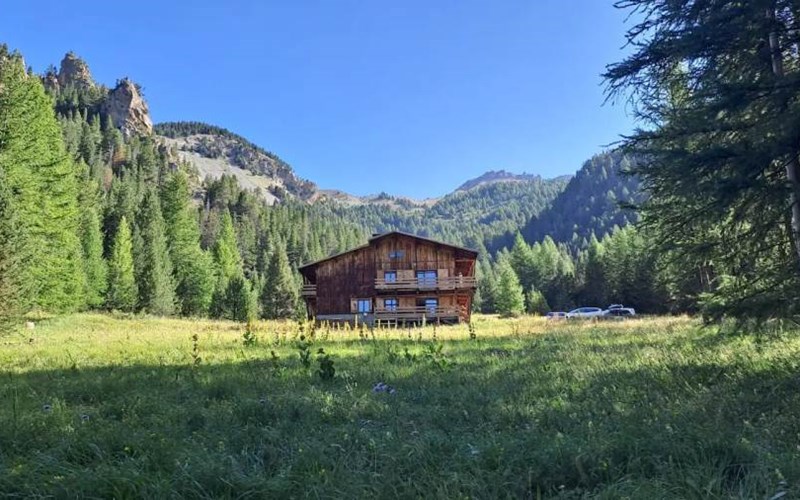 Appartement 6 personnes - Chalet Rochat Location Appartement 6 personnes - Chalet Rochat à ARVIEUX