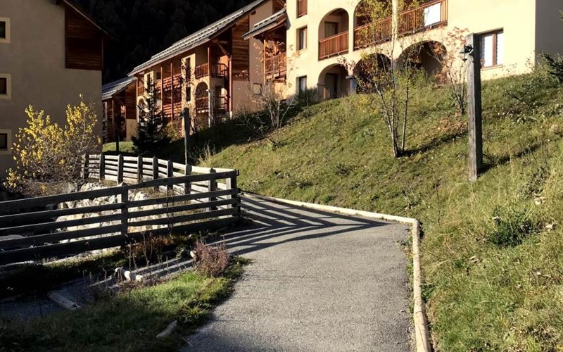 Appartement 6 personnes - Les Granges d'Arvieux n°605 Location Appartement 6 personnes - Les Granges d'Arvieux n°605 à ARVIEUX