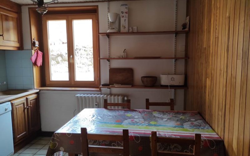 Appartement 5 personnes - Chalet les 4 saisons n° 6 Location Appartement 5 personnes - Chalet les 4 saisons n° 6 à MOLINES EN QUEYRAS