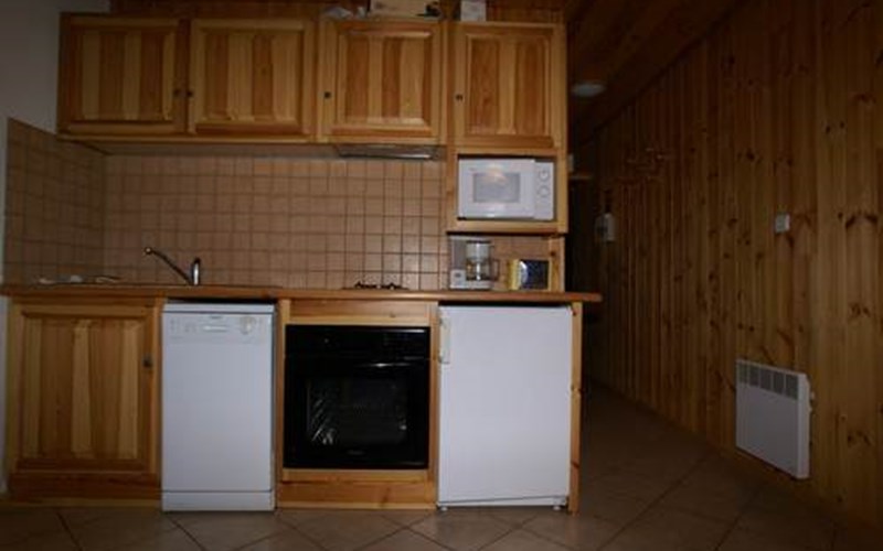 Studio cabine 4 personnes Valbel C8 Location Studio cabine 4 personnes Valbel C8 à RISOUL