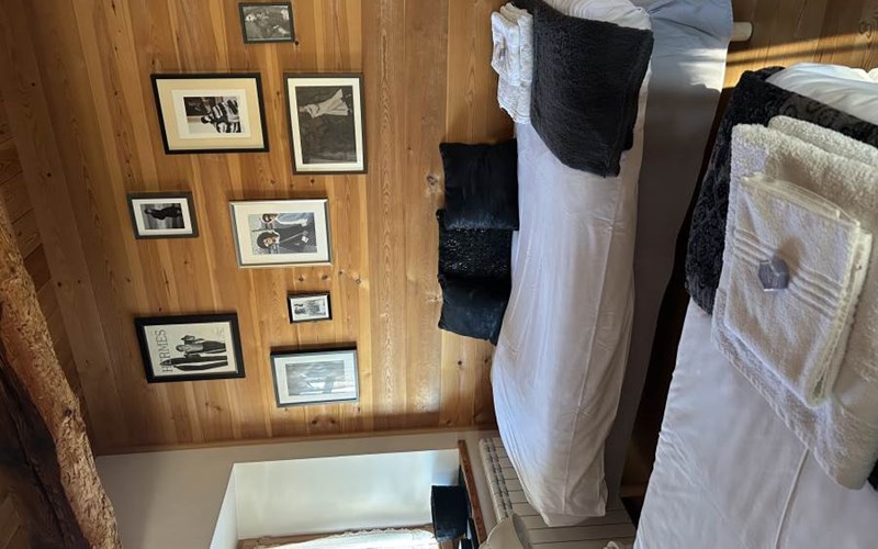 Loft 10 personnes dans chalet de luxe Location Loft 10 personnes dans chalet de luxe à RISOUL