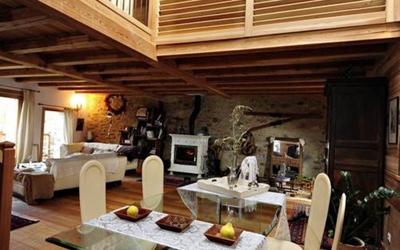 Loft 10 personnes dans chalet de luxe Location Loft 10 personnes dans chalet de luxe à RISOUL