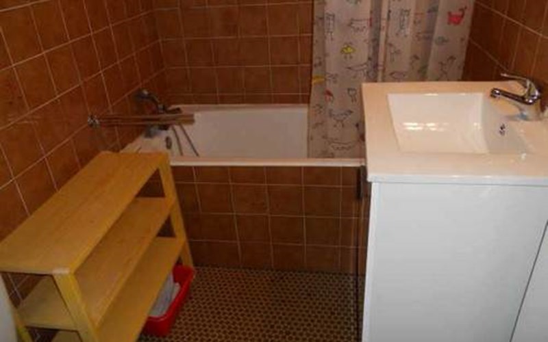 Studio 4 personnes Clématites  A 38 Location Studio 4 personnes Clématites  A 38 à RISOUL