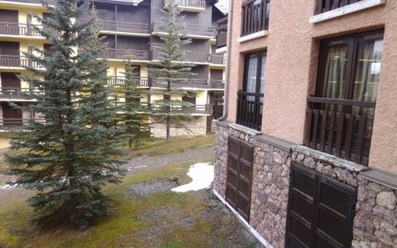 Mini studio 4 personnes Cristal A 014 Location Mini studio 4 personnes Cristal A 014 à RISOUL