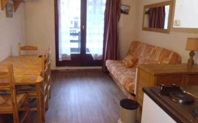 Studio 4 personnes Cristal B 23 Location Studio 4 personnes Cristal B 23 à RISOUL