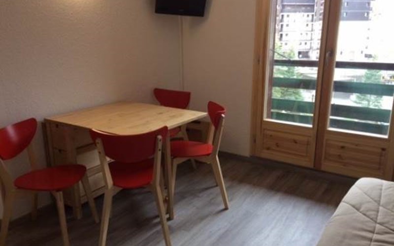 3 pièces 6 personnes Edelweiss B 35 Location 3 pièces 6 personnes Edelweiss B 35 à RISOUL