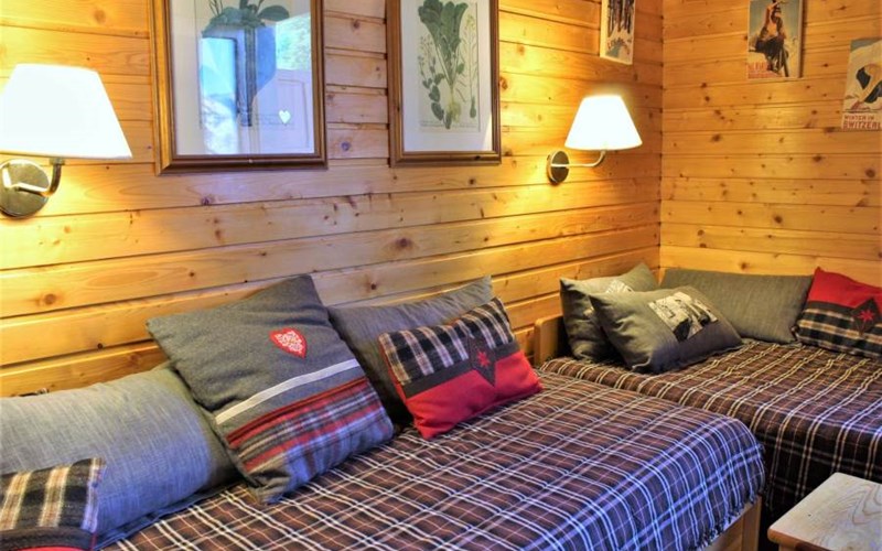 DEMI-CHALET PLEIADES RSL002-17 - Appt 2 pièces / mezz Location DEMI-CHALET PLEIADES RSL002-17 - Appt 2 pièces / mezz à RISOUL