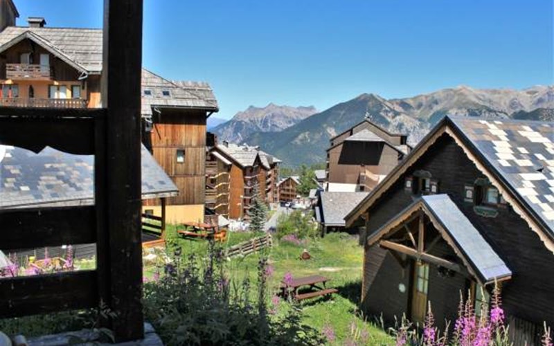 DEMI-CHALET PLEIADES RSL002-17 - Appt 2 pièces / mezz Location DEMI-CHALET PLEIADES RSL002-17 - Appt 2 pièces / mezz à RISOUL