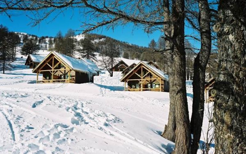 Demi-chalet 6 personnes Pléïades 2 Location Demi-chalet 6 personnes Pléïades 2 à RISOUL